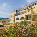 Slide Extérieur de la résidence Les Voiles Blanches à Solenzara