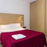 Slide Chambre d'un des logements