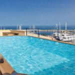 Slide Piscine de la résidence Les Voiles Blanches à Solenzara