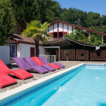 Slide Residence Collines Iduki - Bastide Clairence - Outside swimming pool