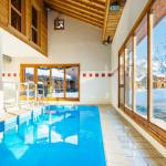 Slide Les Fermes de Samoëns - piscine intérieur