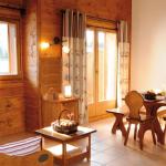 Slide Résidence Les Fermes de Samoens - living room