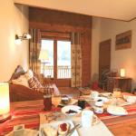 Slide Résidence Les Fermes de Samoens - living room