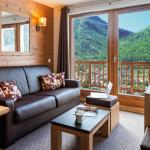 Slide Résidence Les Hauts de la Vanoise - living room summer