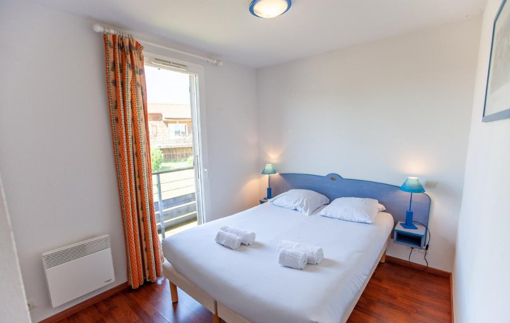 Slide Résidence Les Hameaux de la Chalosse - Double bedroom