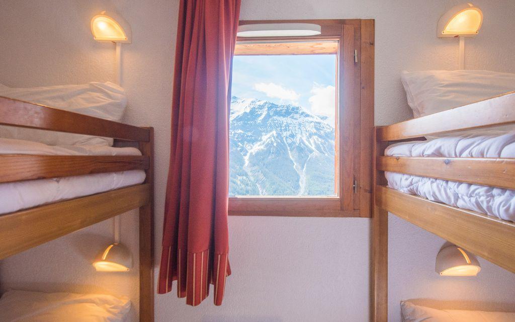 Slide Résidence Les Etoiles d'Orion - chambre lits superposés