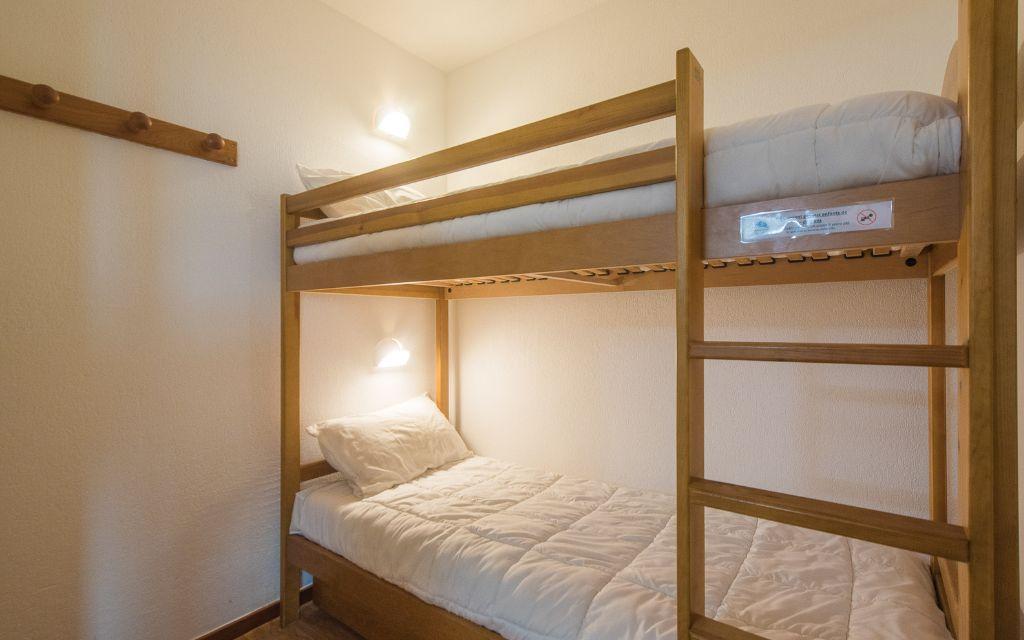 Slide Résidence Les Etoiles d'Orion - chambre lits superposés