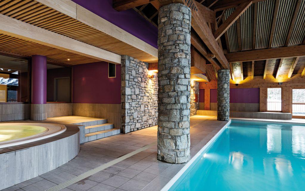 Slide Résidence Les Hauts de la Vanoise - piscine