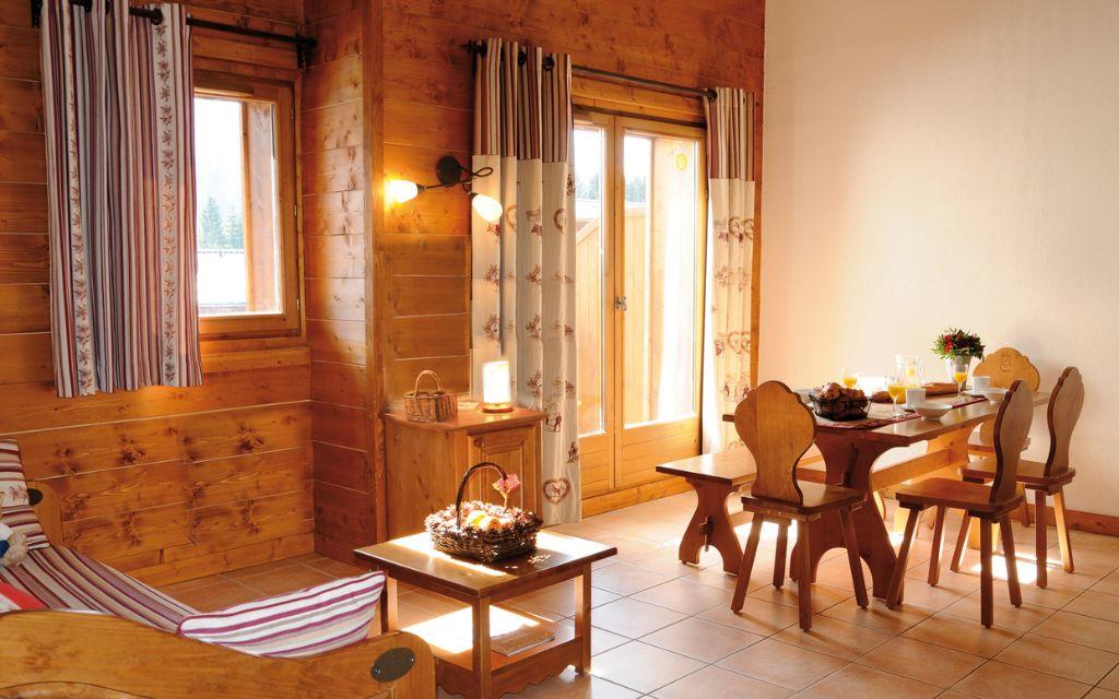 Slide Résidence Les Fermes de Samoens - living room