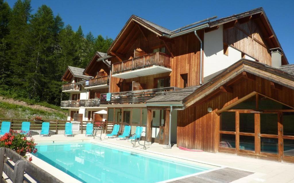 Slide Résidence La Combe d'Or été